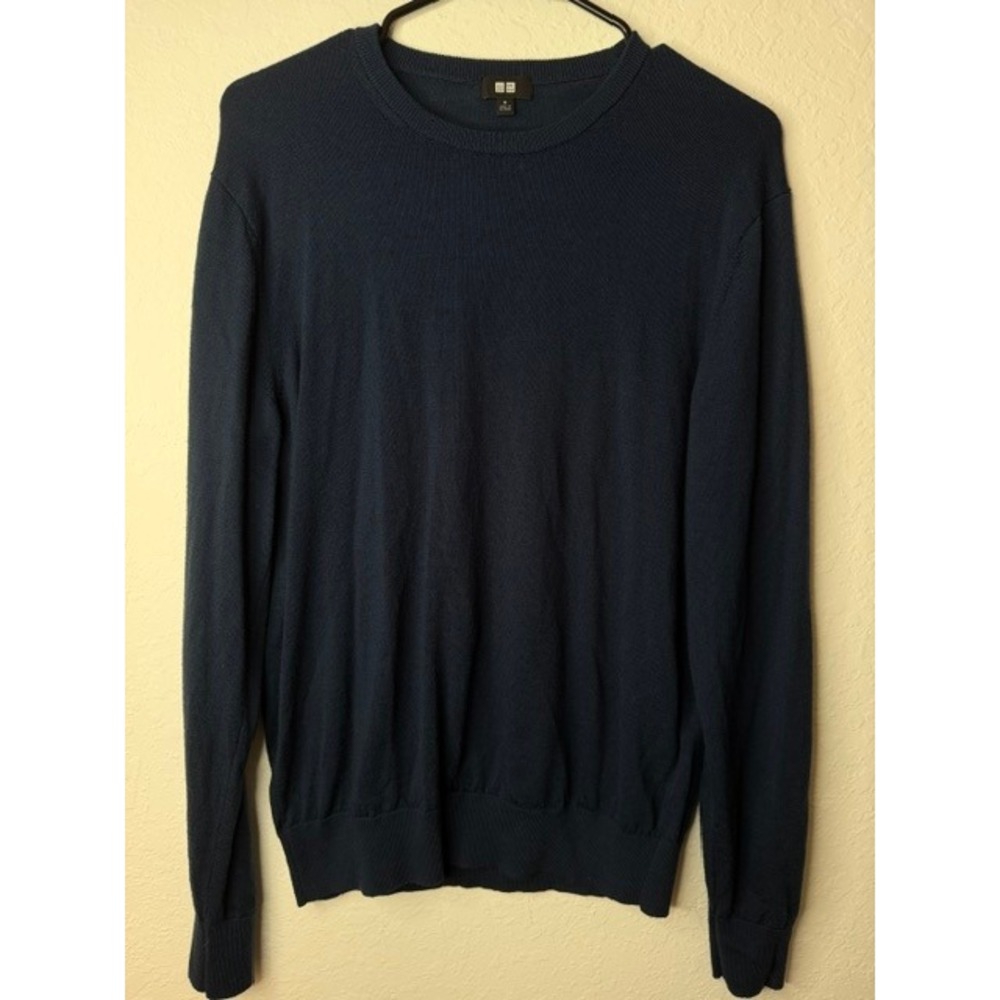 Uniqlo Mens Navy Blue Crewneck Knit Sweater Size M Lightweight Pullover